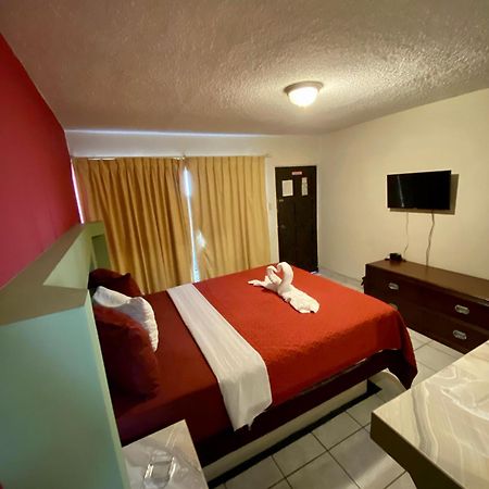 Hotel Los Altos Tijuana Exteriör bild