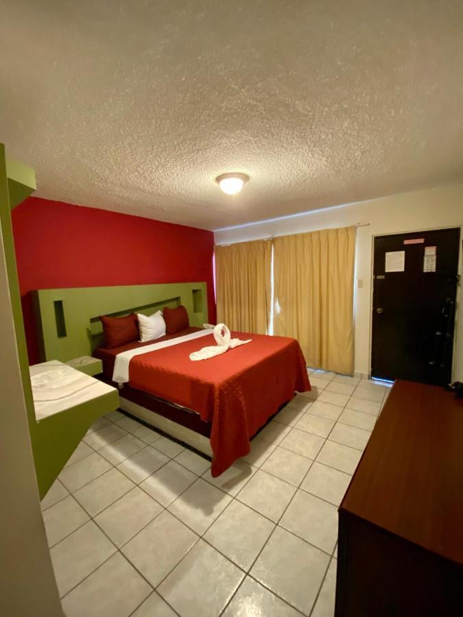 Hotel Los Altos Tijuana Exteriör bild