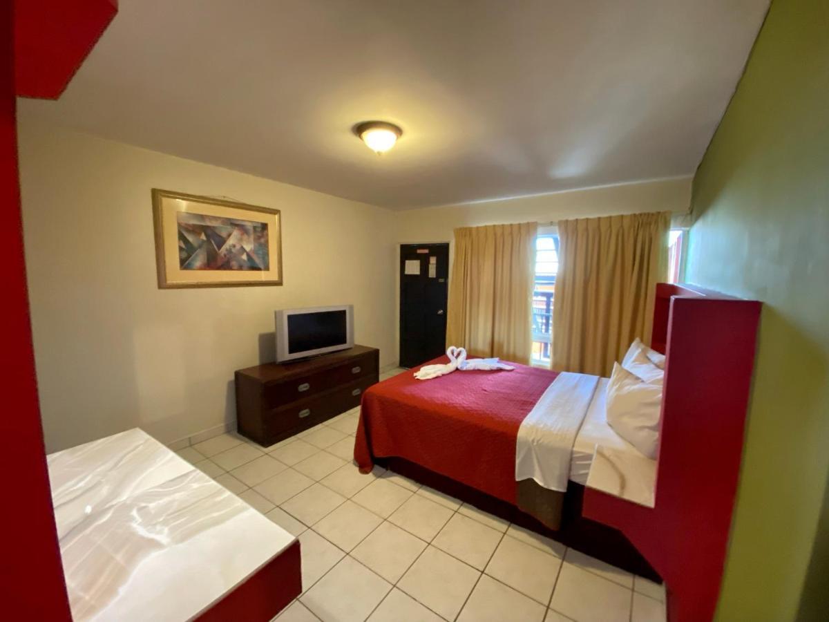 Hotel Los Altos Tijuana Exteriör bild