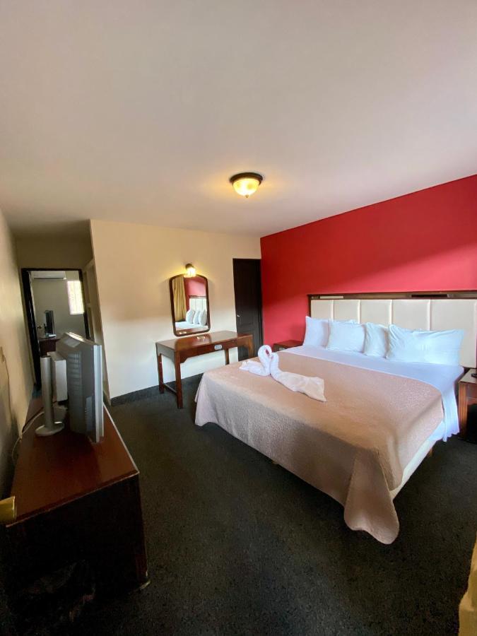 Hotel Los Altos Tijuana Exteriör bild
