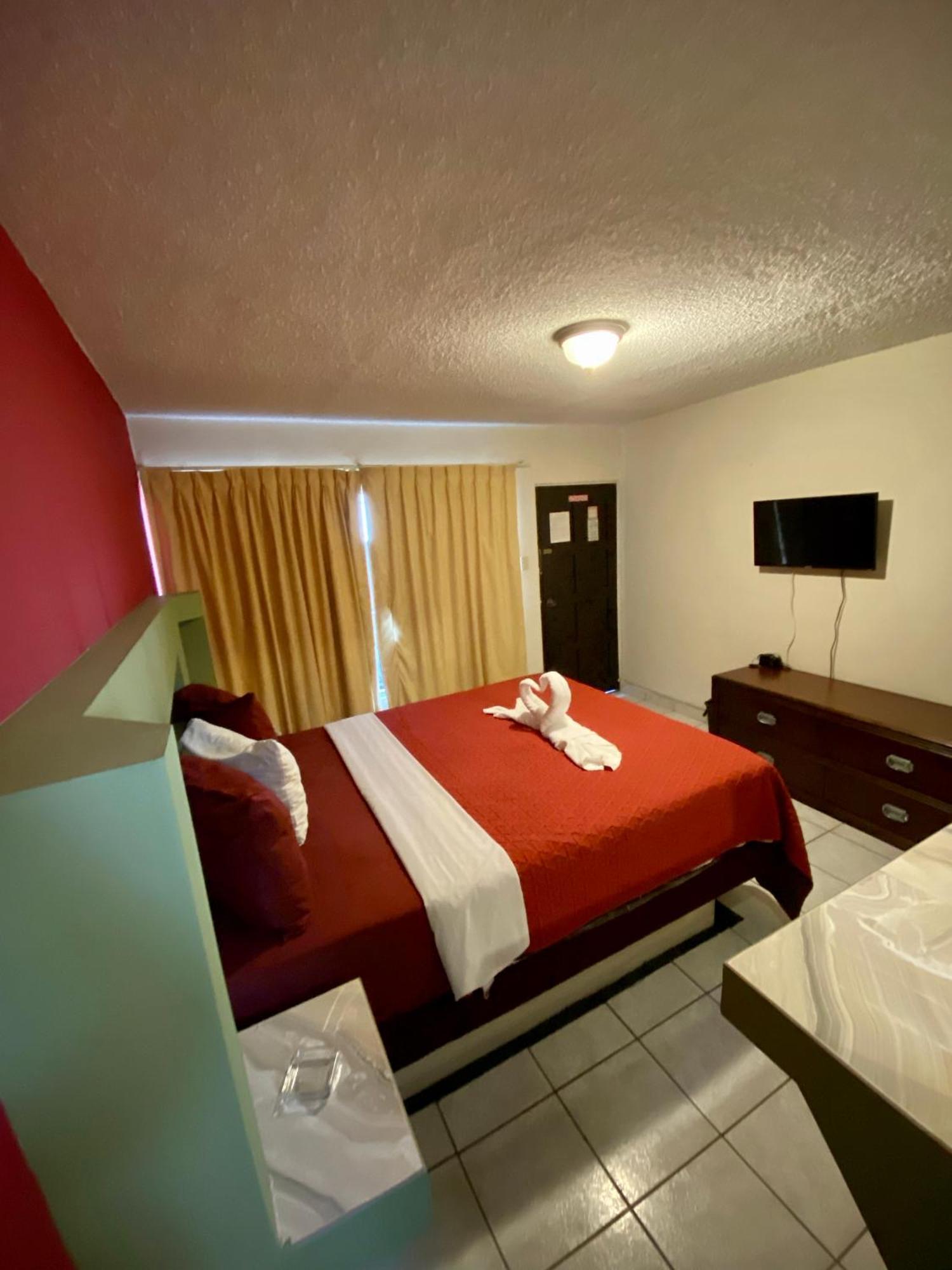 Hotel Los Altos Tijuana Exteriör bild